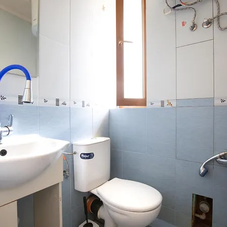 En-suite Rooms: Novа In Center Gæstehus