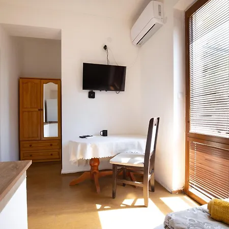 En-suite Rooms: Novа In Center Gæstehus 2*
