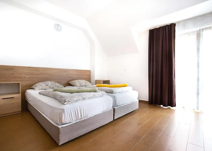 Nova - Private En-suite I Center I Self Check-in 2* Sofia