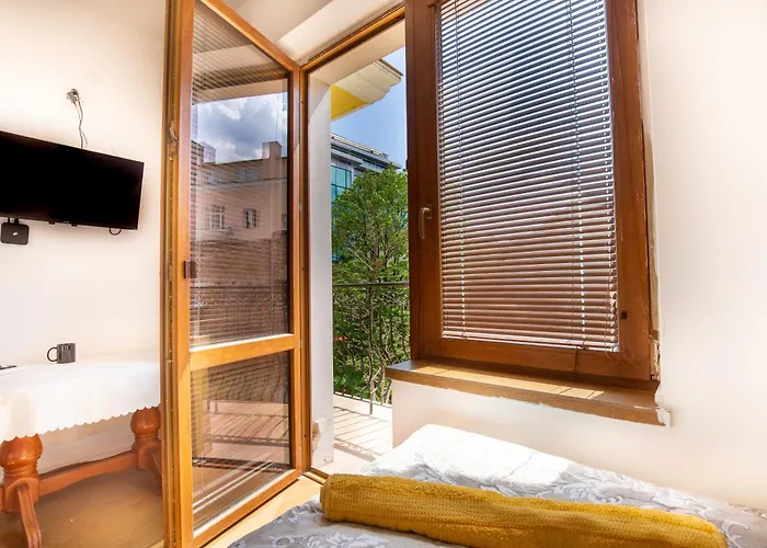 Nova - Private En-suite I Center I Self Check-in 2*