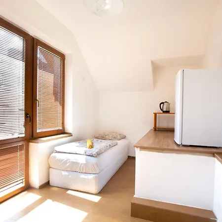 Nova Guesthouse - Private En-Suite Rooms I Sofia Center I Self Check-In