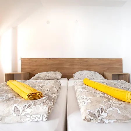 Nova - Private En-suite I Center I Self Check-in Guest house Sofia